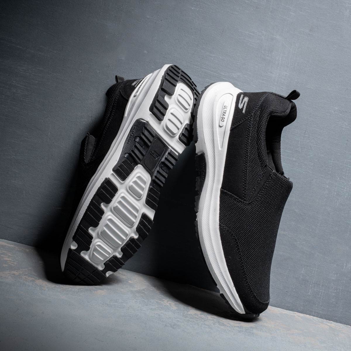 Hekaya UltraGo – راحة تدوم مع كل خطوة